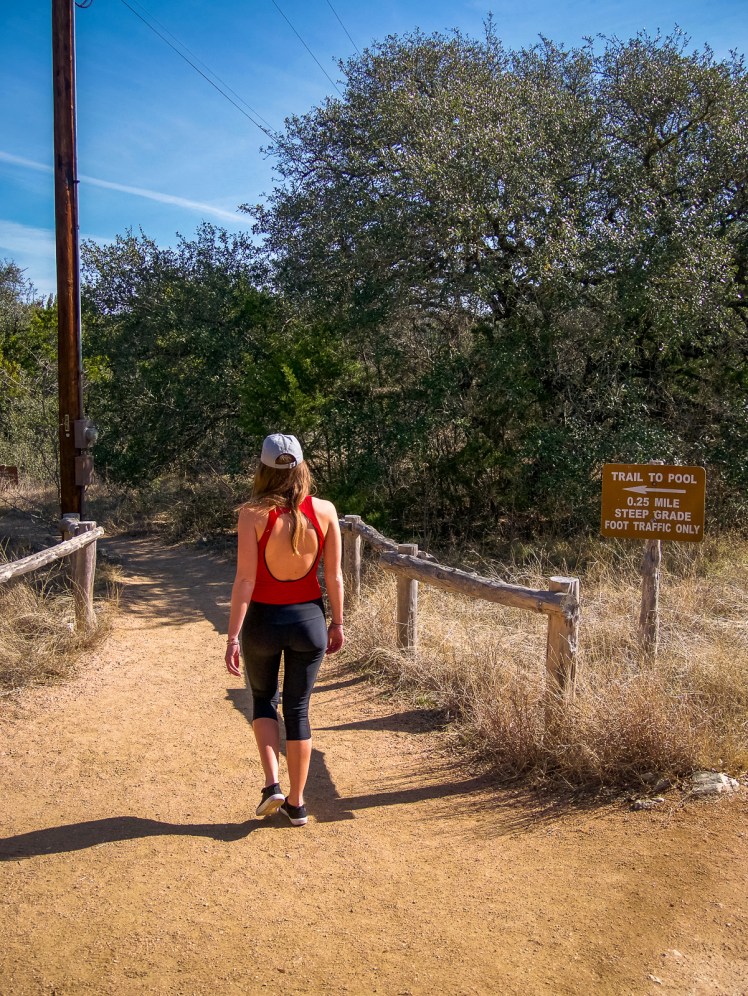 Trail entrance to Hamilton Pool