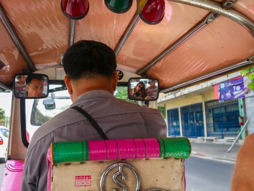 Tuk-Tuk rearview mirror pic