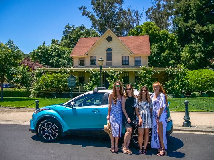 Inglenook Winery driveway