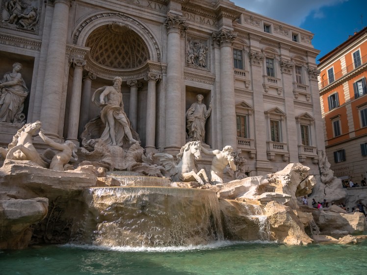 Trevi Fountain 8 hour Layover in Rome. go4theglobe
